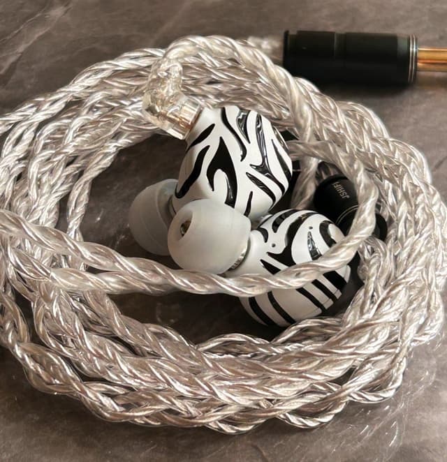 TRN White Tiger × JSHiFi Moonbeam