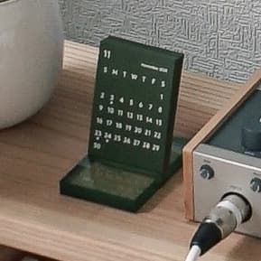 JACKAL CLARA (クララ) デスクカレンダー