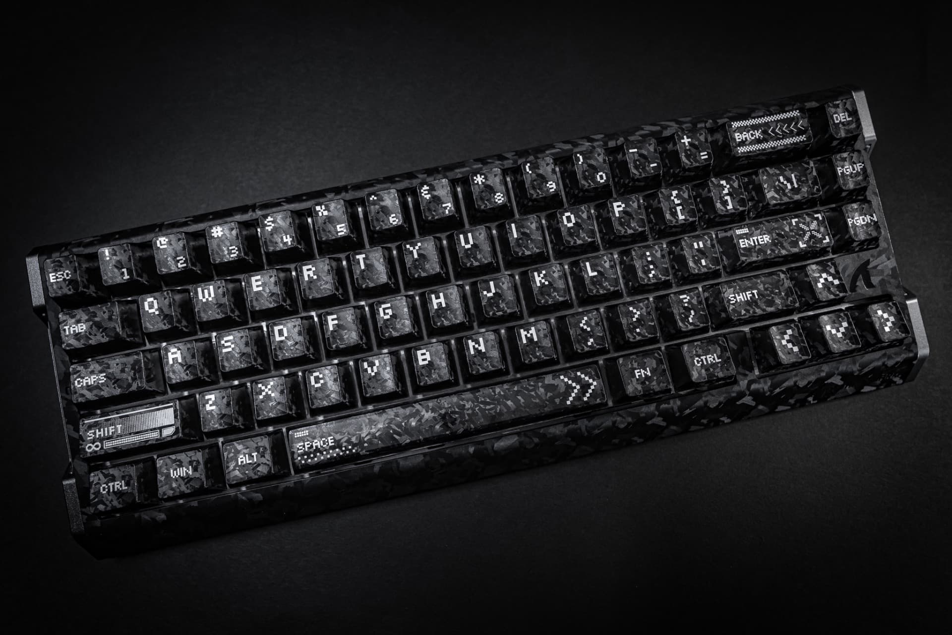 ATTACK SHARK "R68HE 墨影"