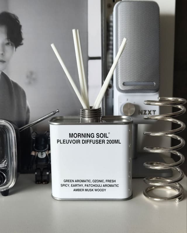 Pleuvoir アロマディフューザー