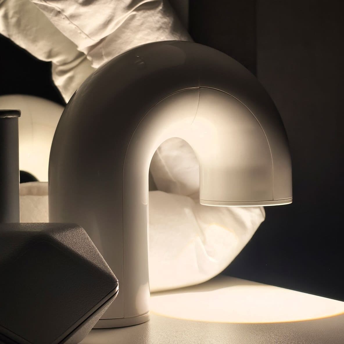 TWIST TUBE LAMP/DULTON