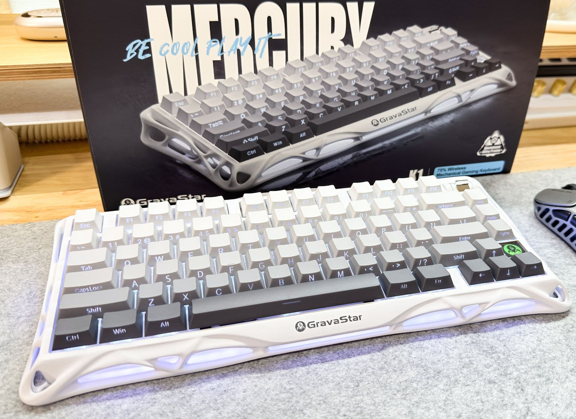 【GravaStar】Mercury K1(メカニカルキーボード)