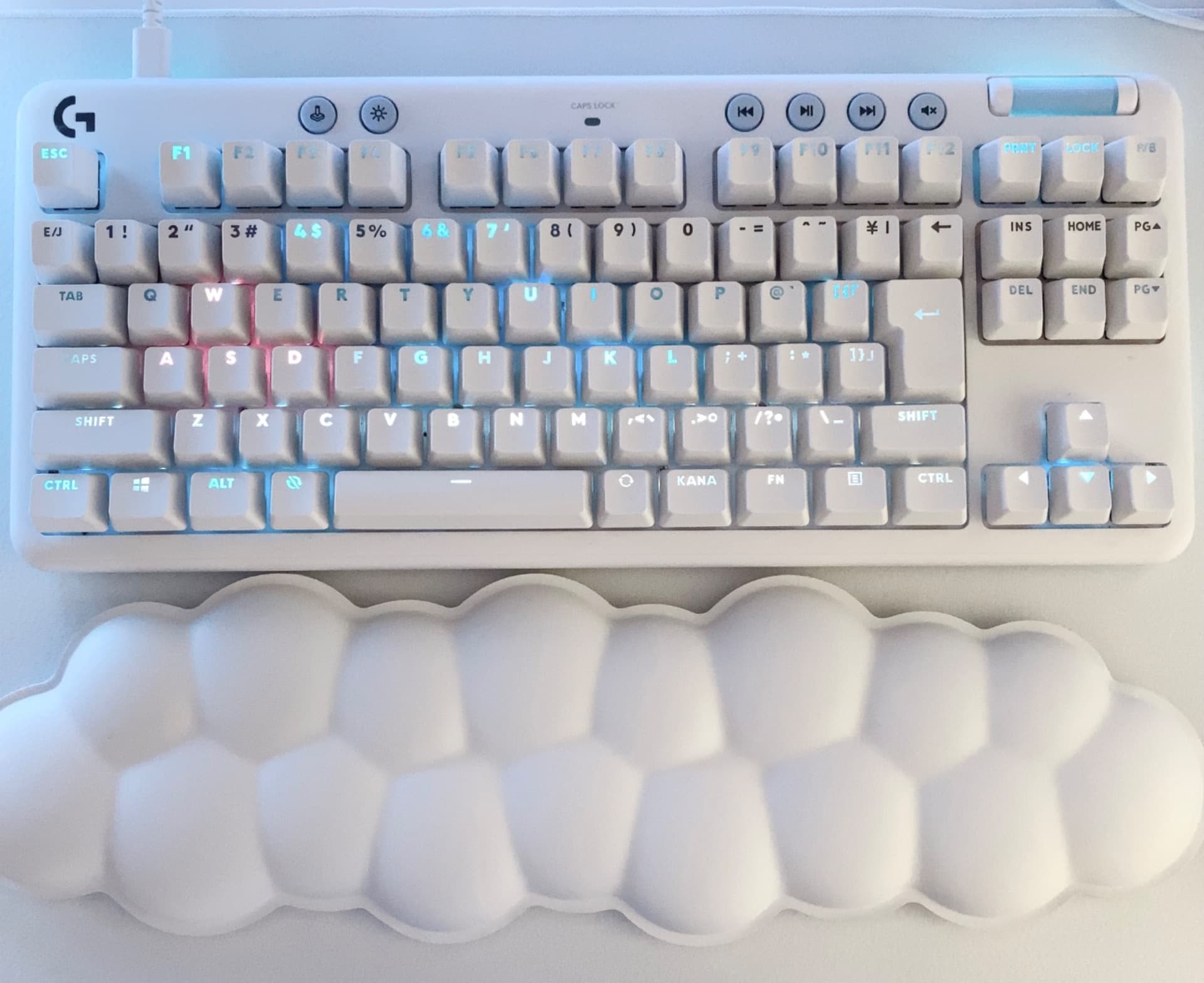 Logicool G713 ゲーミングキーボード