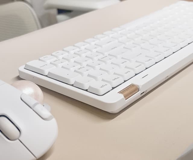 Lofree Flow Lite 100 -オフホワイト-