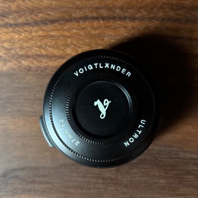 Voigtlander ULTRON 27mm F2