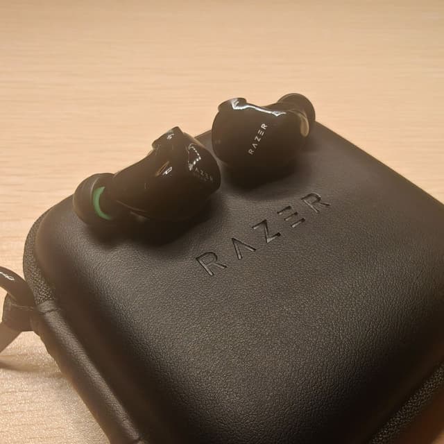 Razer Moray